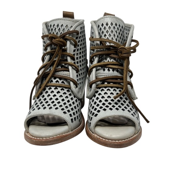 Freebird by Steven Tan and Gray Heeled Boots - Picture 5 of 11